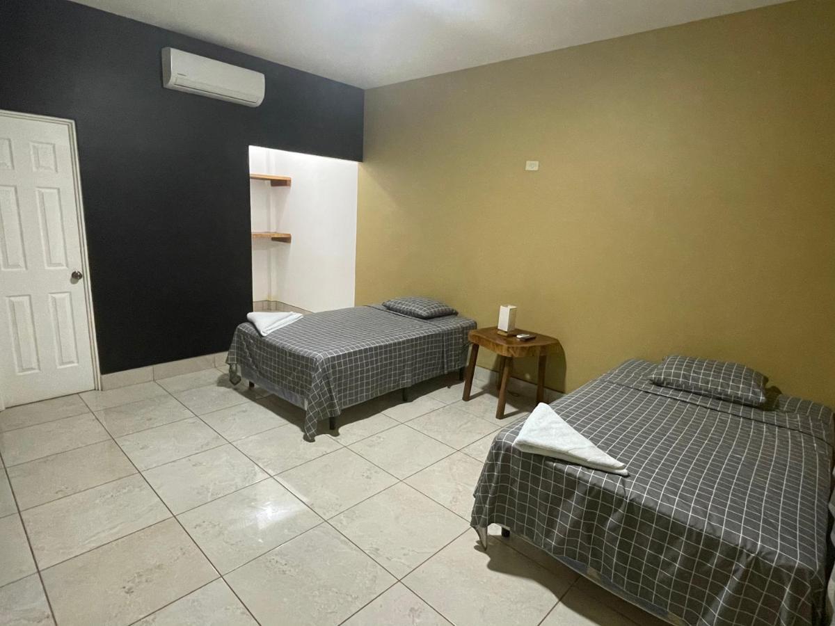 Rodmar Hotel Ел Куко Екстериор снимка